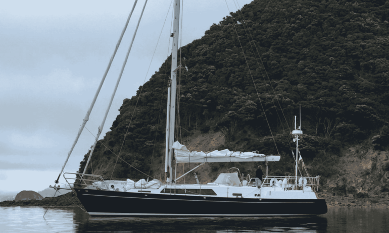 Warwick 47 with 36 Brokers New Zealand2.1