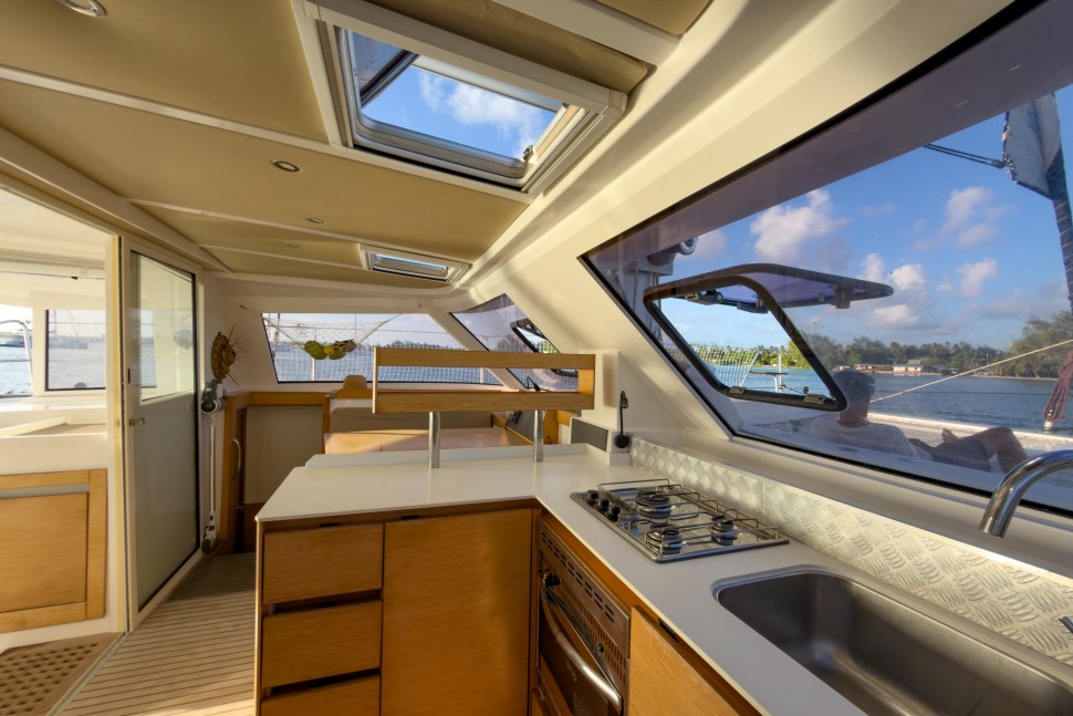 NAUTITECH OPEN 40 OWNER 4 CABINS 41