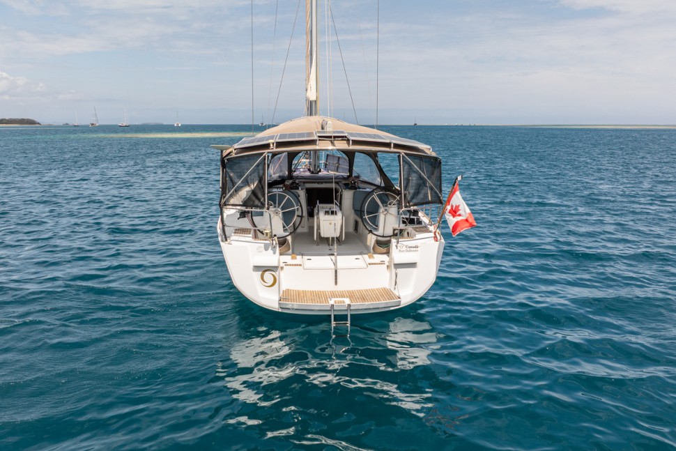 jeanneau sun odyssey 469 08 stern view anchored2