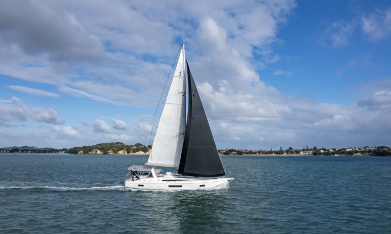 Beneteau 51.1 Kiwi 2 12