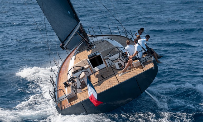 First YACHT 53