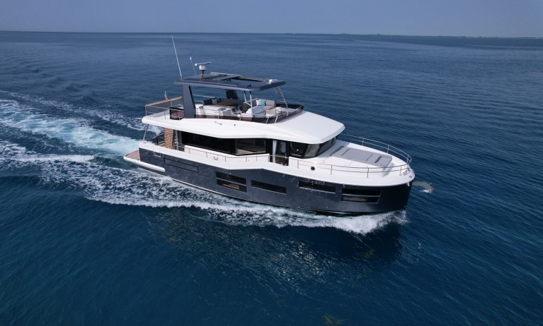 Beneteau Grand Trawler 62