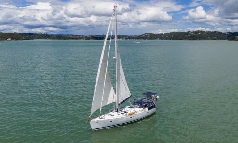 Beneteau Oceanis 473 2