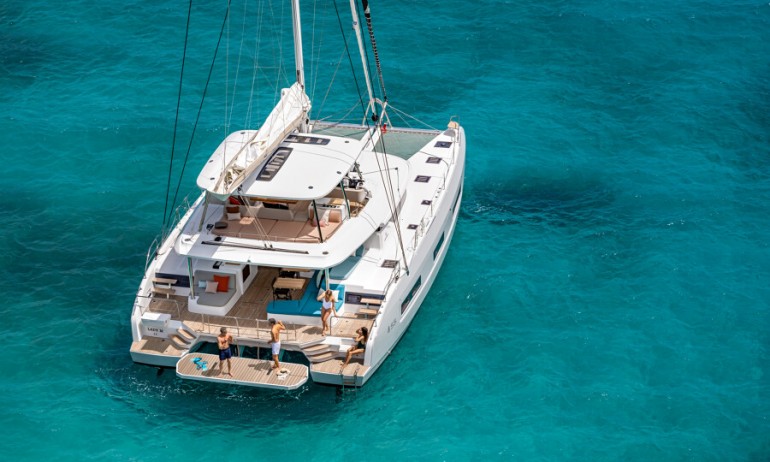 Lagoon 55