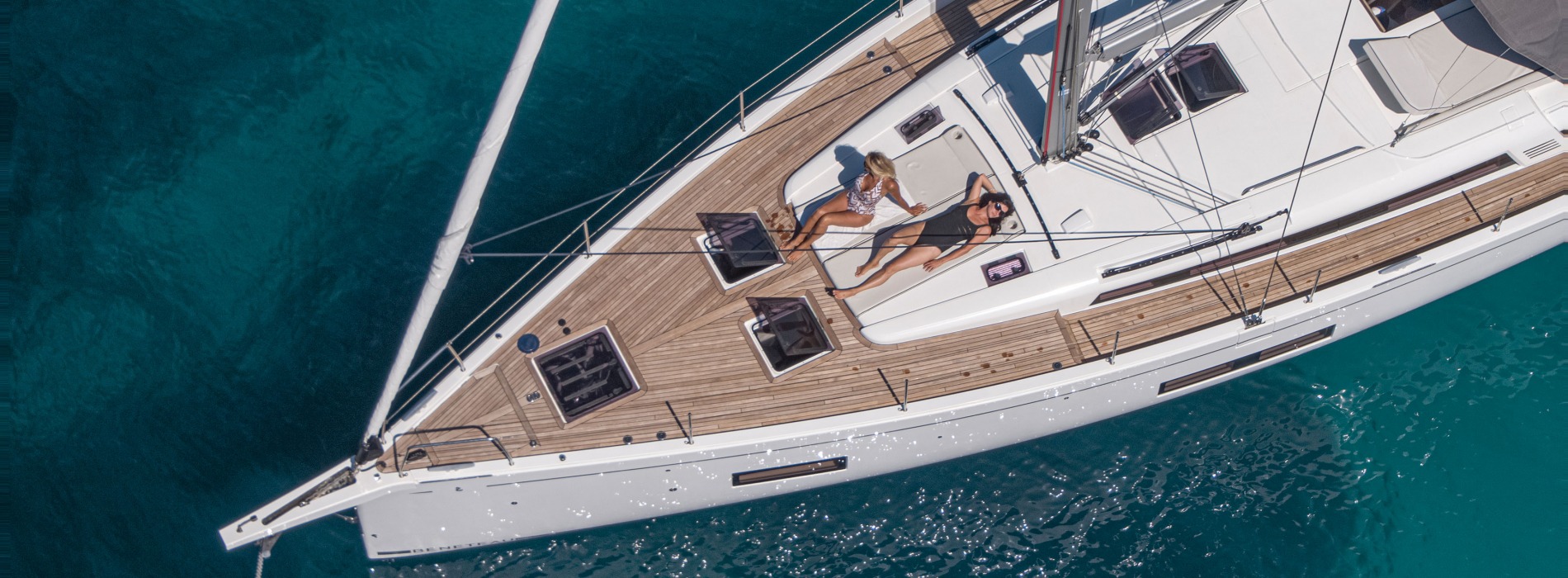 Oceanis Yacht 54