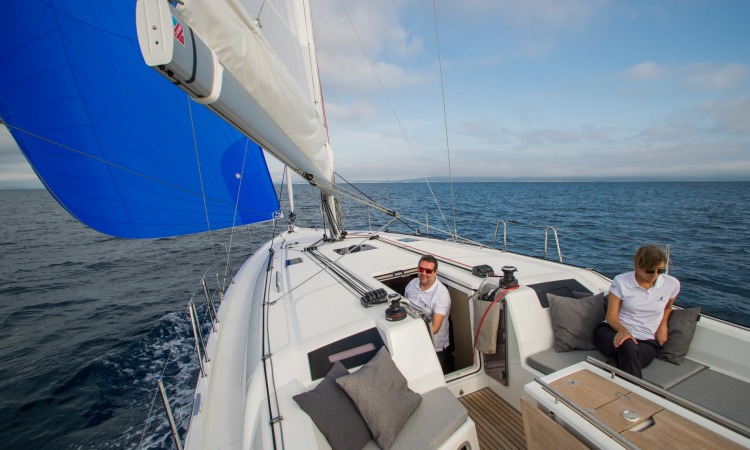 Beneteau Oceanis 41.1 navigation 10