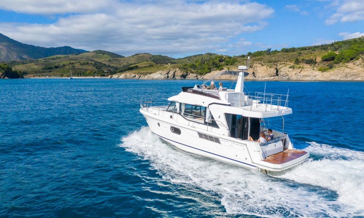 Beneteau Swift Trawler 41 18