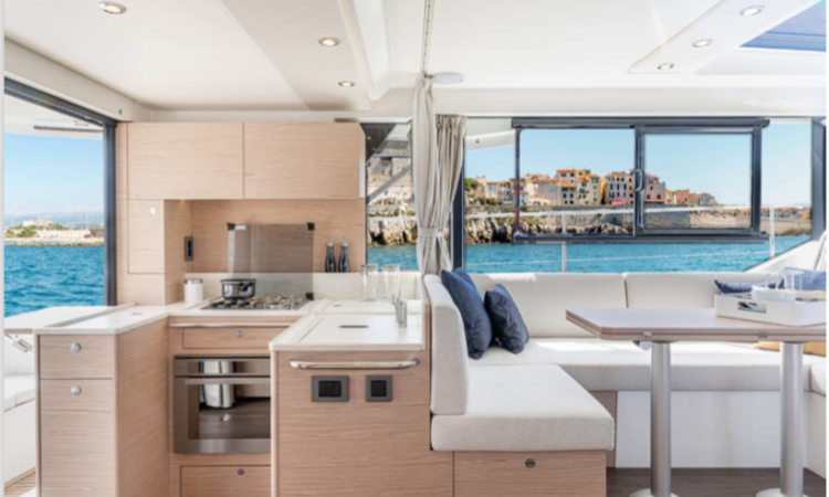 Beneteau Swift Trawler 41 Interior3