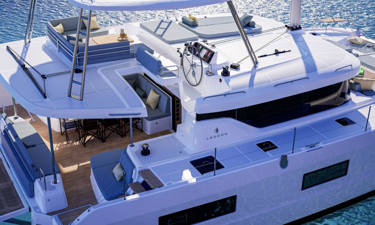 Lagoon 47 exterior 14