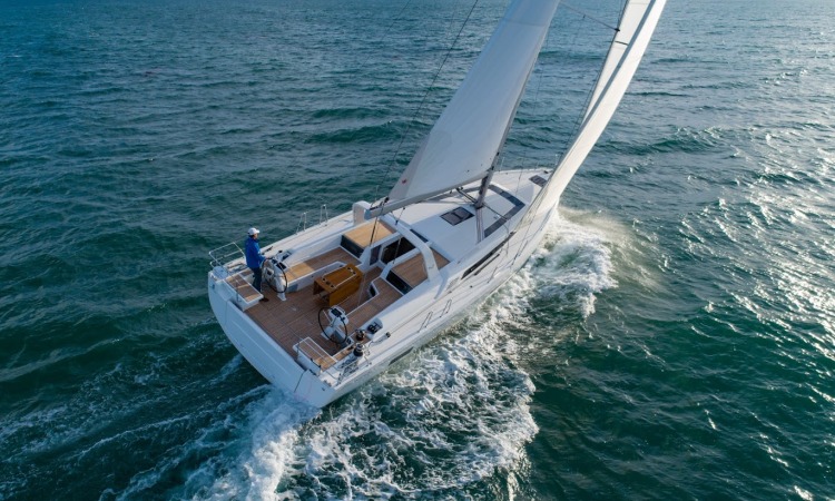 Oceanis 51.1 sailing 7