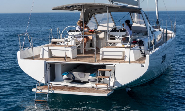 Oceanis Yacht 54 anchor 4