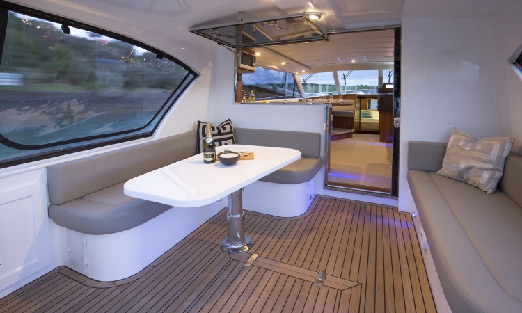 Salthouse Corsair cockpit A2