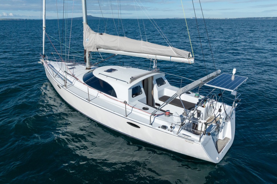07 elliott tourer 1350 favourite aerial bow anchor