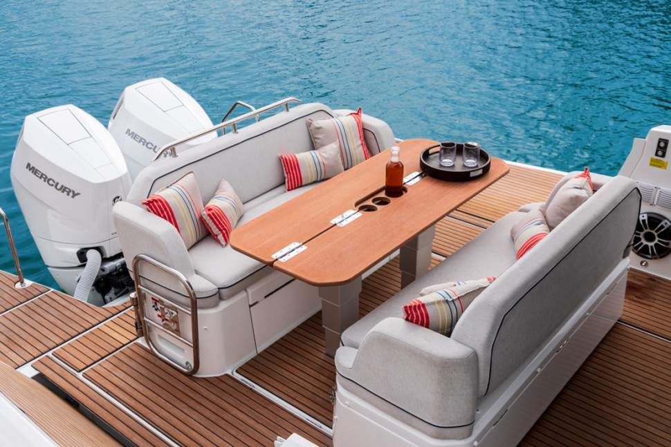 08 beneteau gran turismo 35 aft cockpit teak table closeup
