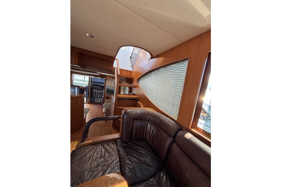 11 Activa 5800 Freedom Lower Helm