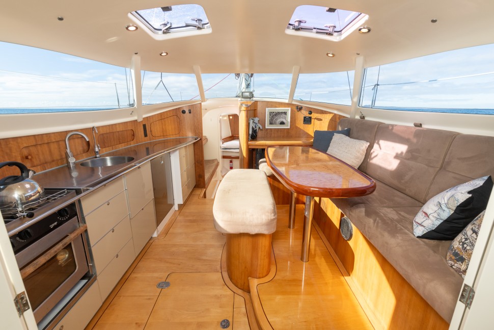 12 elliott tourer 1350 favourite salon galley view