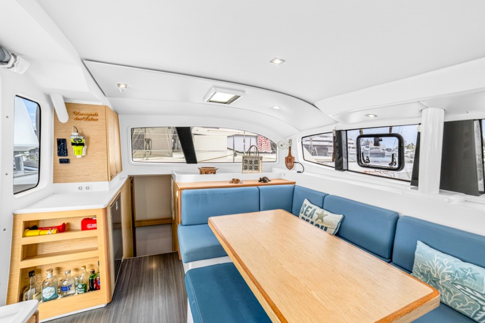 13 outremer 45 catamaran saloon dining table seating