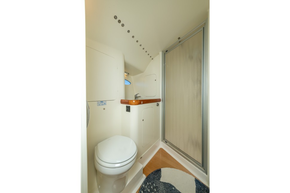 16 elliott tourer 1350 favourite bathroom shower head