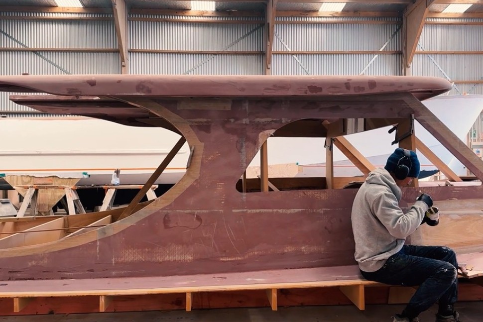 5. Heron36 Build Cabin Top2