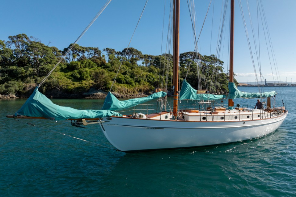 Alden Schooner 39