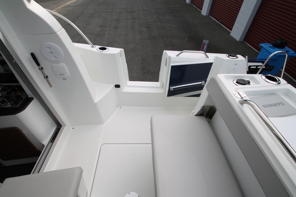 Antares 6 Stbd walk through.jpg