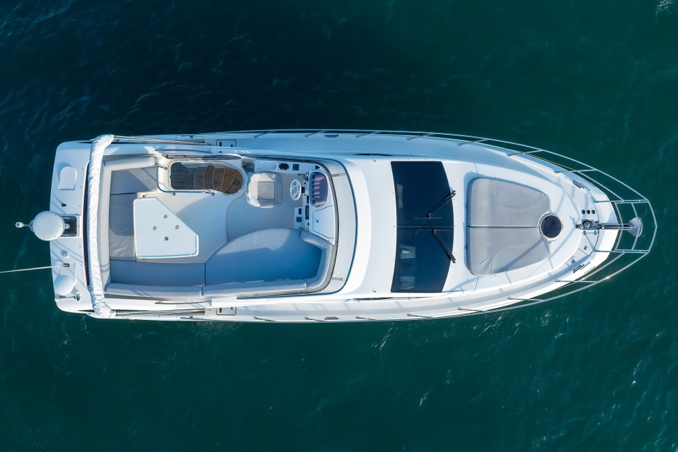 Azimut 43 Flybridge 7 still