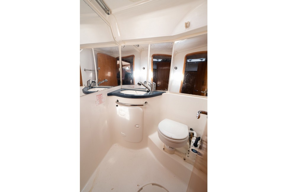 Baveria Crusier 42 17