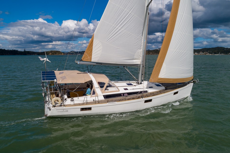 Beneteau 48 Kwanza 02