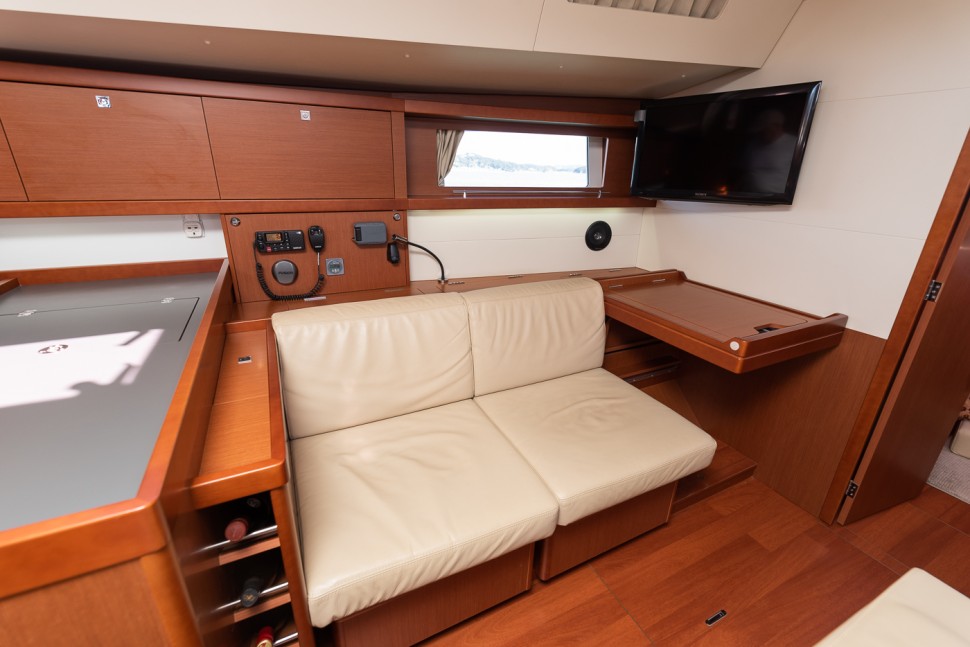 Beneteau 48 Kwanza 18