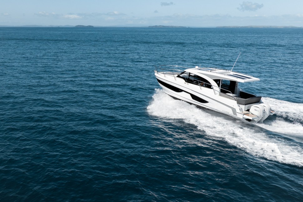 Beneteau Antares 11 3