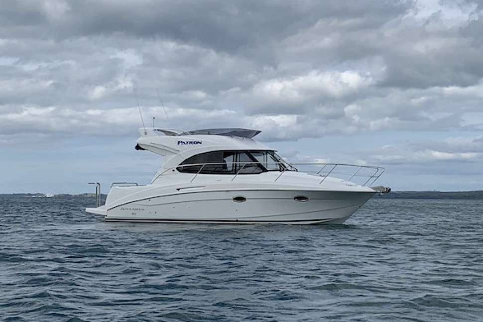 Beneteau Antares 30 23 copy