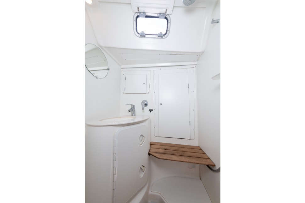 Beneteau Cyclades 50 custom 21