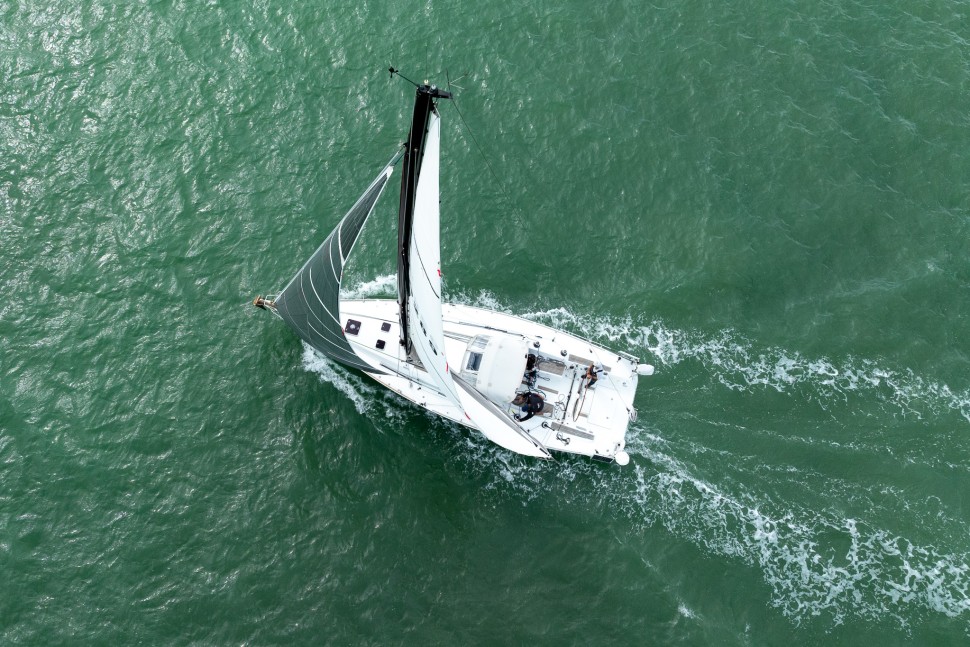 Beneteau First 40 6
