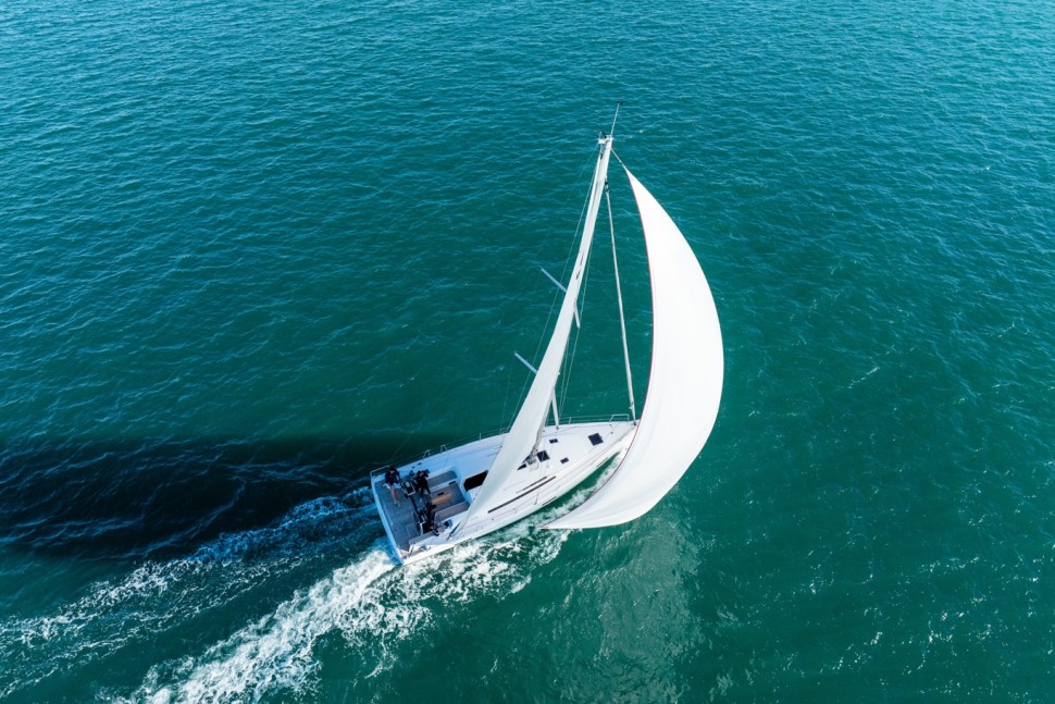 Beneteau First 44 6 drone exterior3
