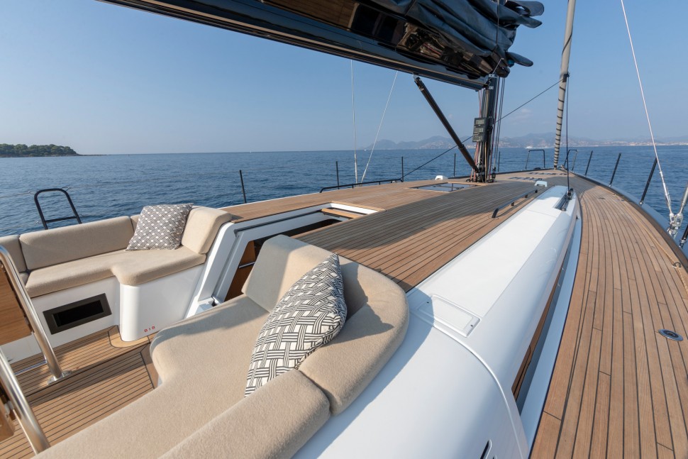 Beneteau First Yacht cockpit lounge