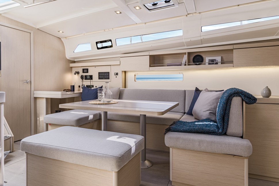 Beneteau Oceanis 40.1 16