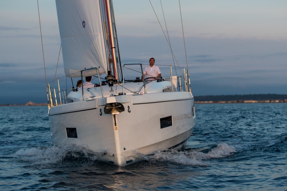 Beneteau Oceanis 40.1 navigation 17