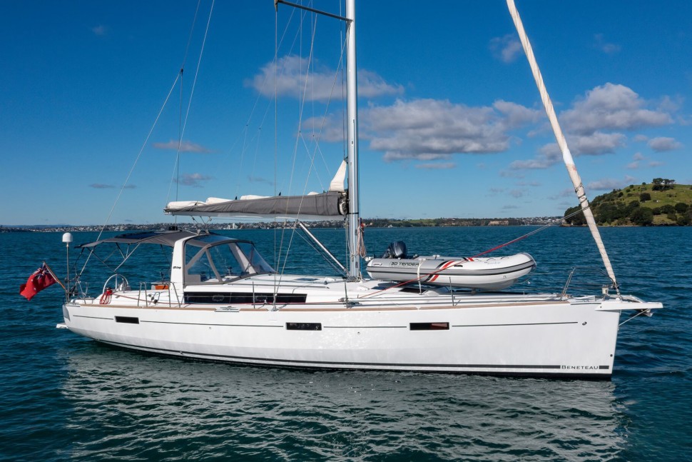 Beneteau Oceanis 45 10