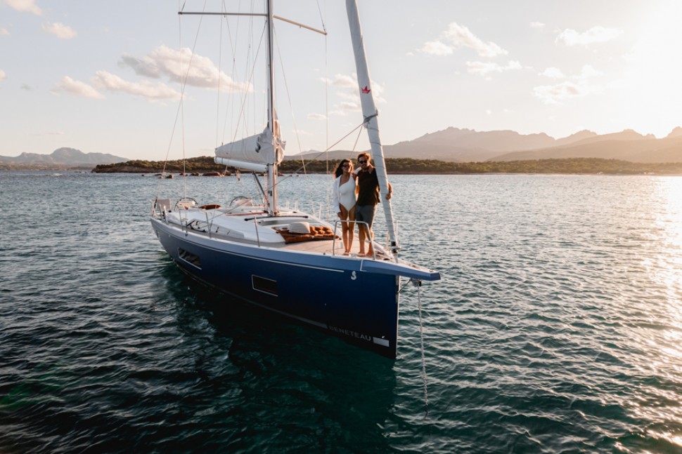 Beneteau Oceanis 47 Exterior 7