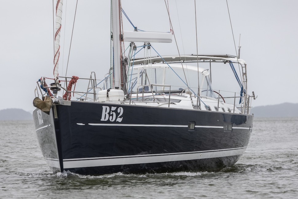 Beneteau Oceanis 523 B52 03