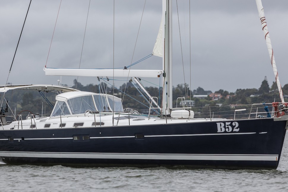 Beneteau Oceanis 523 B52 04