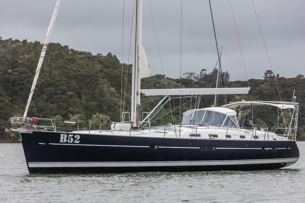 Beneteau Oceanis 523 B52 2