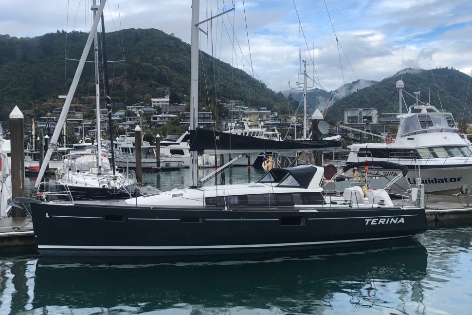 Beneteau Sense 43 4