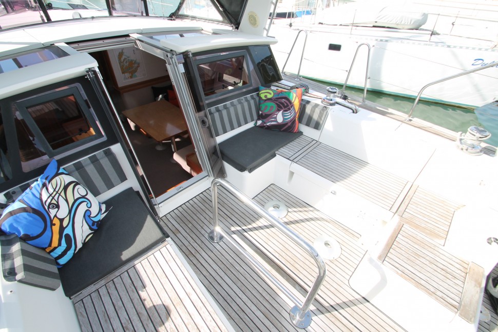 Beneteau Sense 43 6