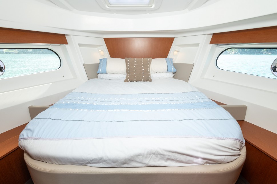 Beneteau Swift Trawler 30 18