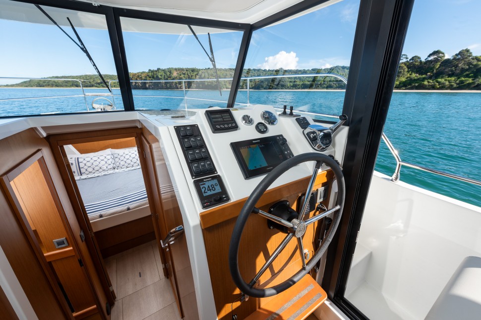 Beneteau SwiftTrawler 35 17