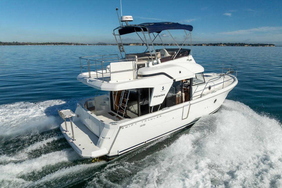 Beneteau SwiftTrawler 35 7
