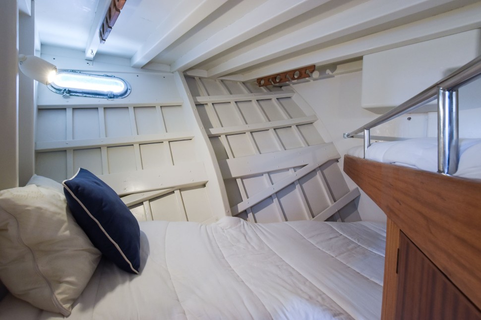 Brin Wilson 49 Jocelyn 16 Bow Cabin