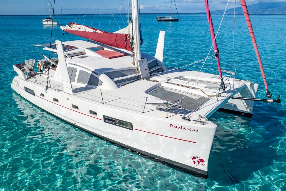 CATANA 50 OWNER 11