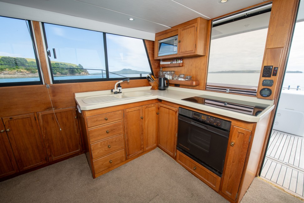 Don Senior 13.8 Judahn 11 galley